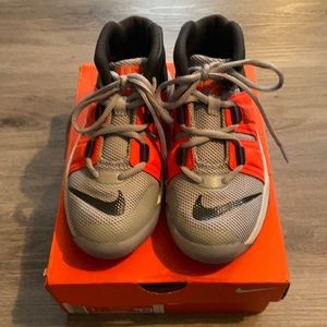 TEAN HUSTLE D 10 SE HIGH TOP PRESCHOOL SNEAKERS